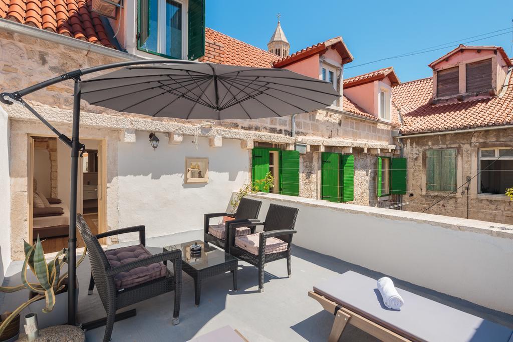 Cindro Apartment With Terrace Split Buitenkant foto