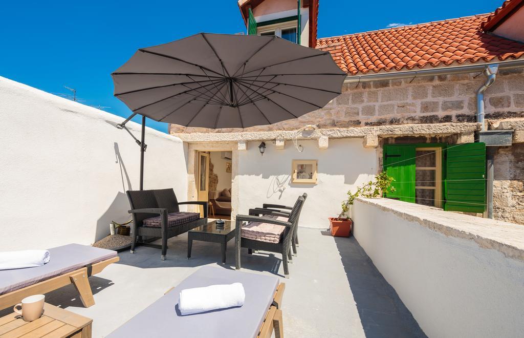 Cindro Apartment With Terrace Split Buitenkant foto